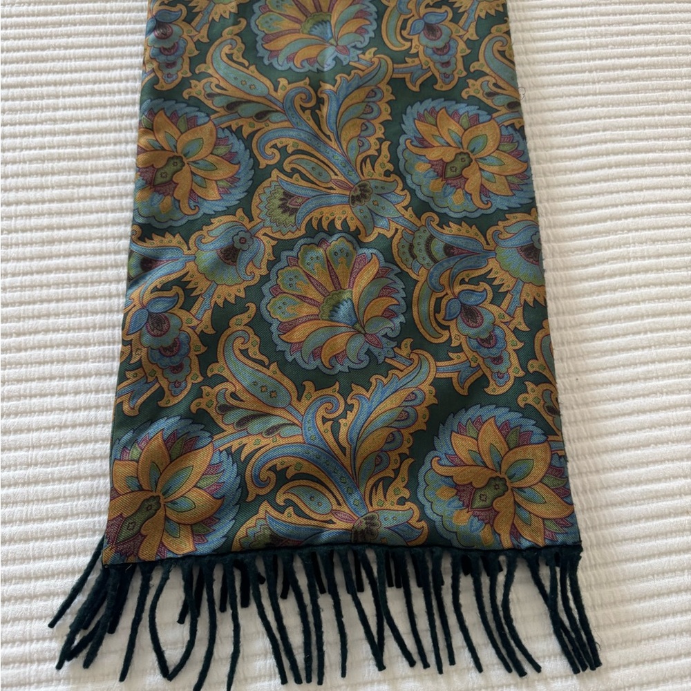 “AS IS” Etro silk and cashmere scarf - Picture 4 of 11